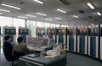 Del cálculo numérico a la creatividad abierta. El Centro de Cálculo de la Universidad de Madrid (1965-1982)